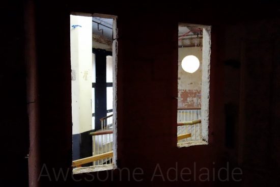 Urban Exploring The Gallerie — Awesome Adelaide